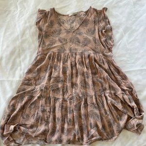 Veveret Cap-sleeve Blouse